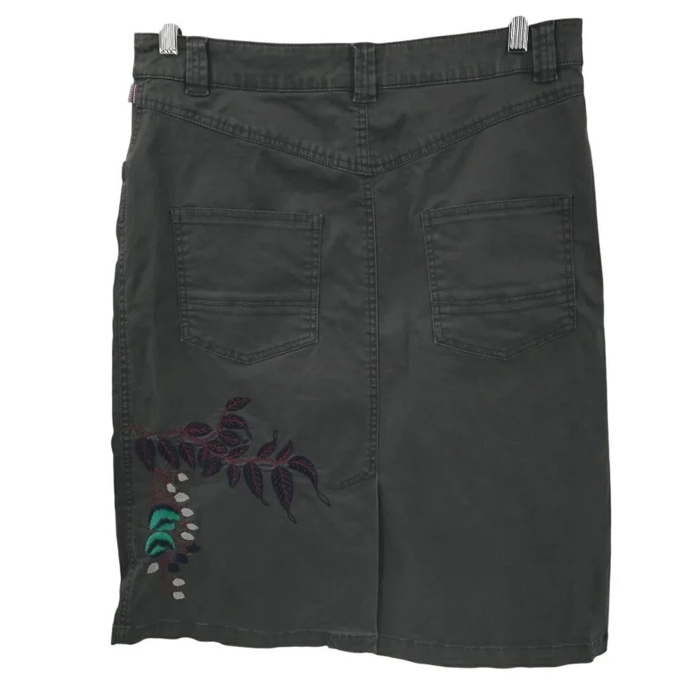 Oilily Gray Embroidered Knee Length Boho Skirt Size 38 US 8 Floral Stretch Chino